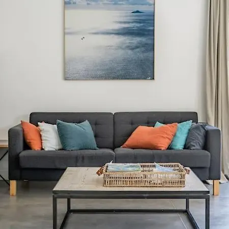 Appartement A 2 Pas Du Port Avec Piscine Cassis