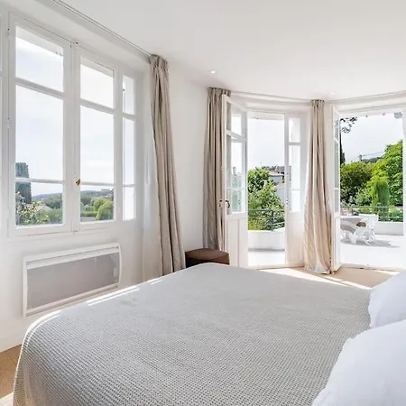 Appartement A 2 Pas Du Port Avec Piscine